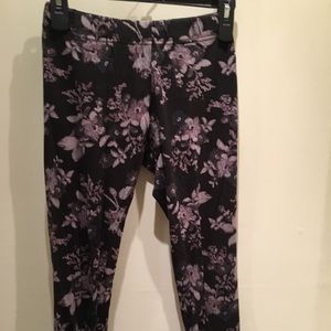 Garage purple and black floral leggings